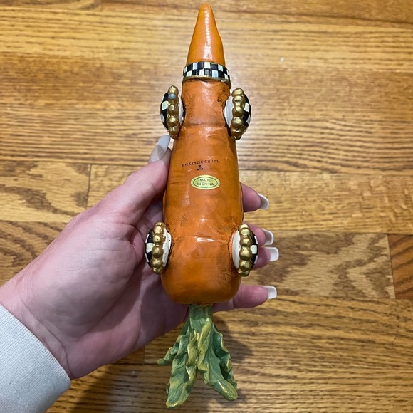 MacKenzie-Childs Captain Carrot Resin Easter  Decor - Picture 10 of 14
